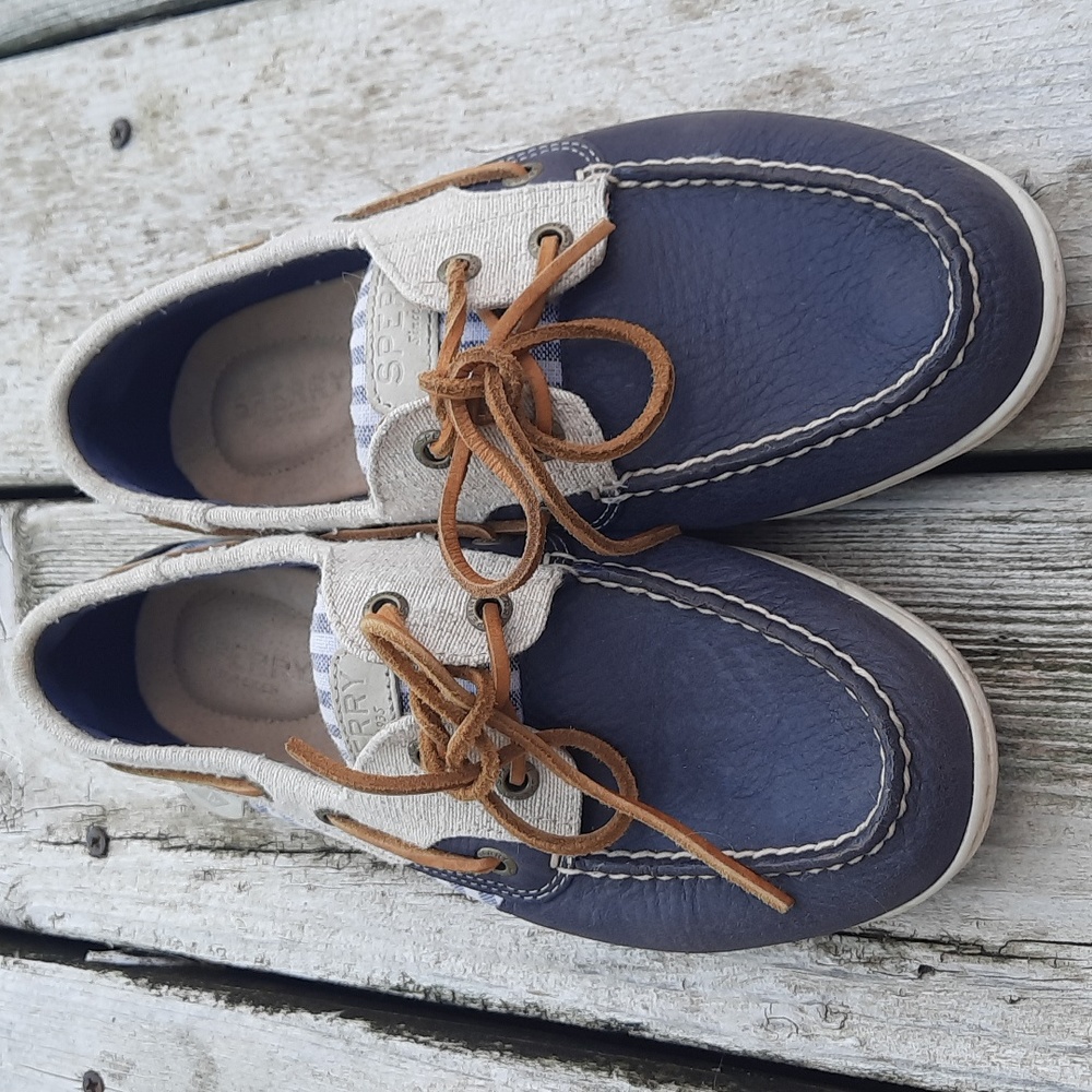 Sperrys - Picture 2 of 6